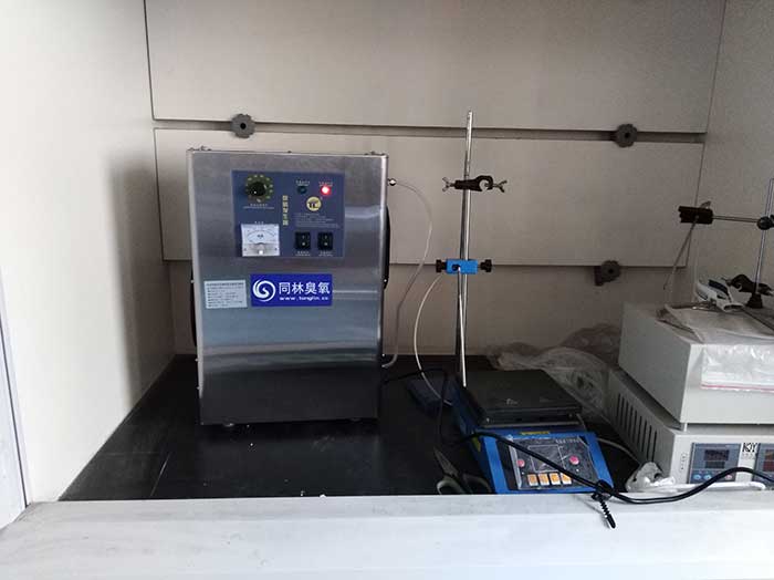 北礦新材料研制新型材料實(shí)驗